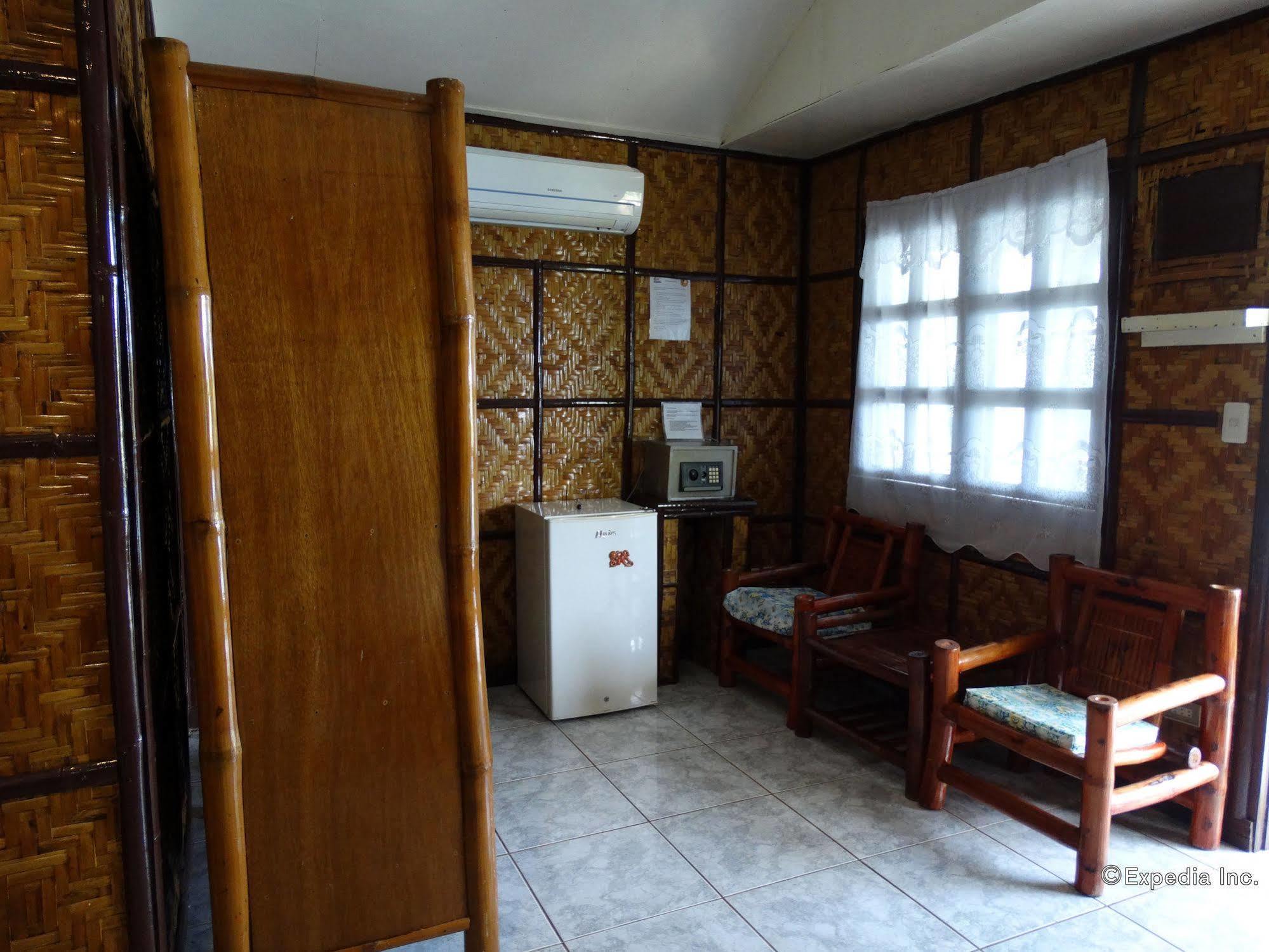 Coco White Beach Resort Бохол Экстерьер фото