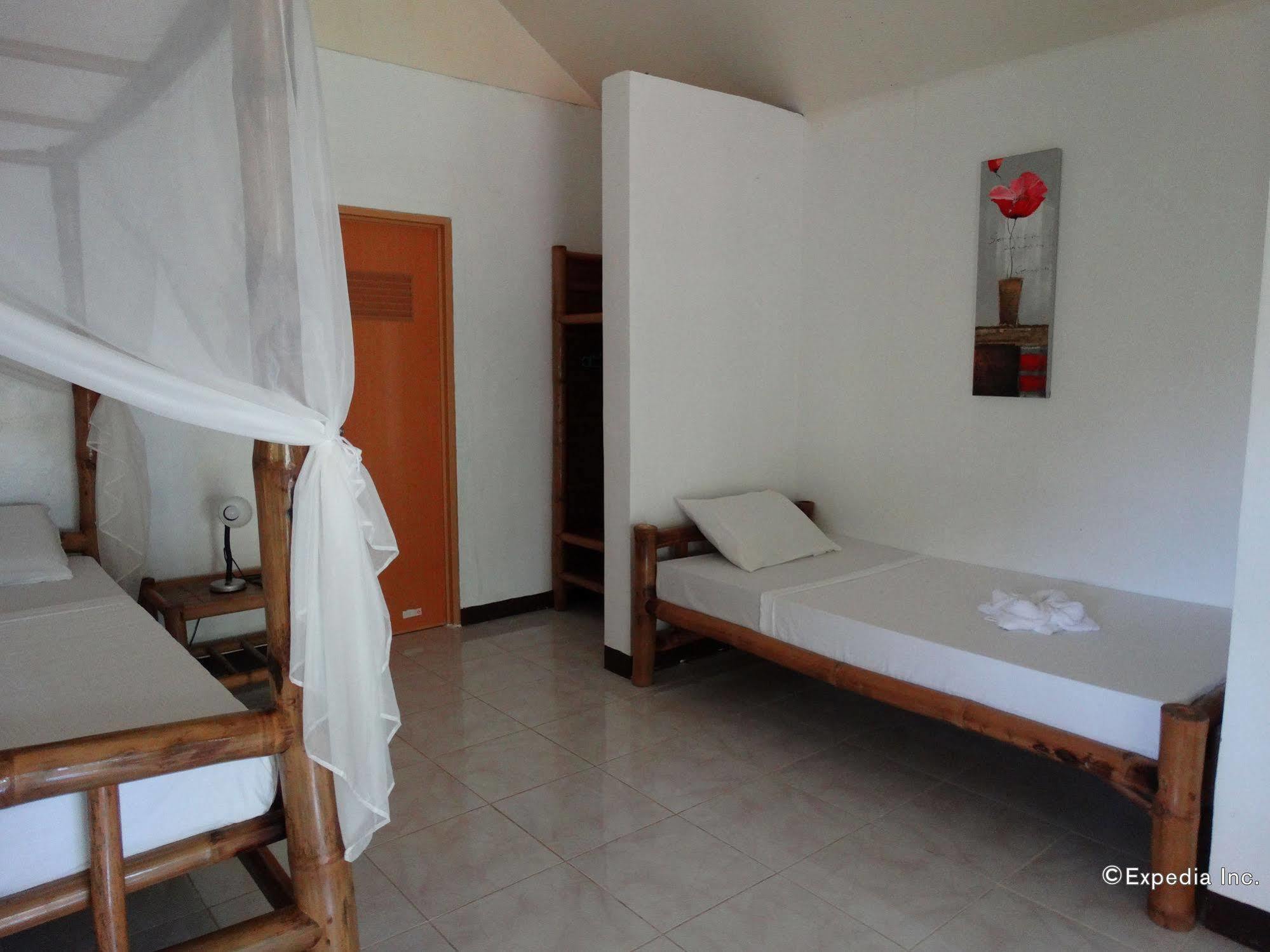 Coco White Beach Resort Бохол Экстерьер фото