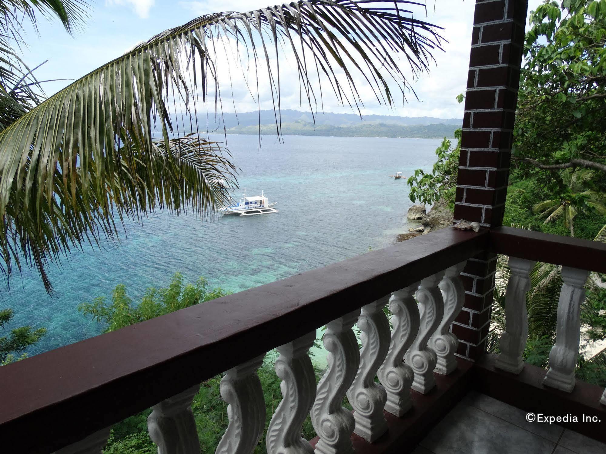 Coco White Beach Resort Бохол Экстерьер фото
