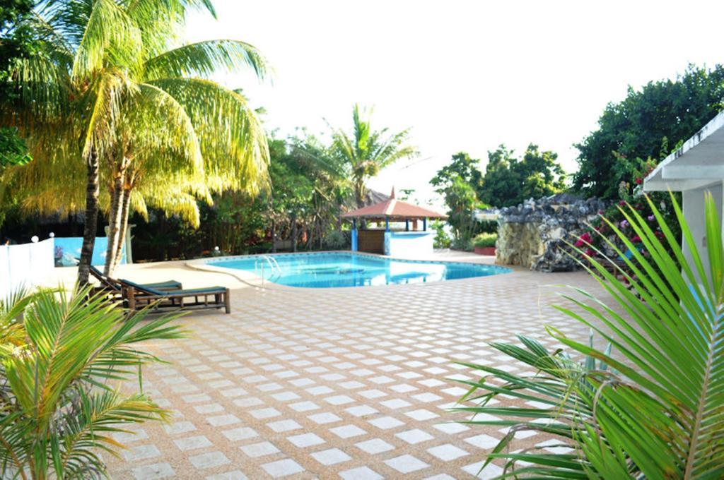Coco White Beach Resort Бохол Экстерьер фото